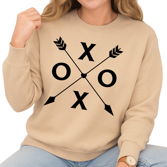 XOXO Valentine Sweatshirt for Couples | Unisex Retro Crewneck