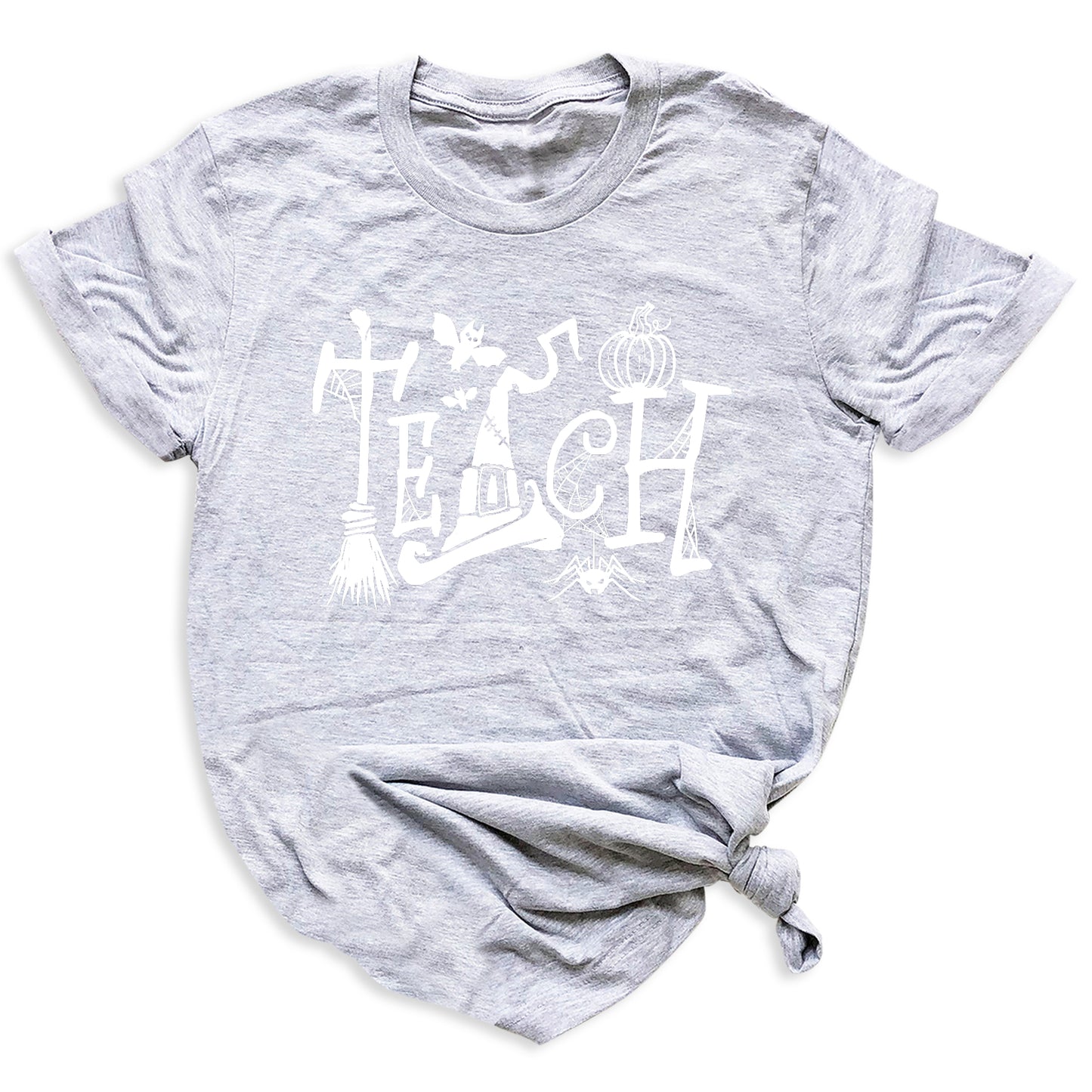 Halloween Teach T-Shirt – Cute Pumpkin School Shirt, Fall Teacher Tee for Spooky Season