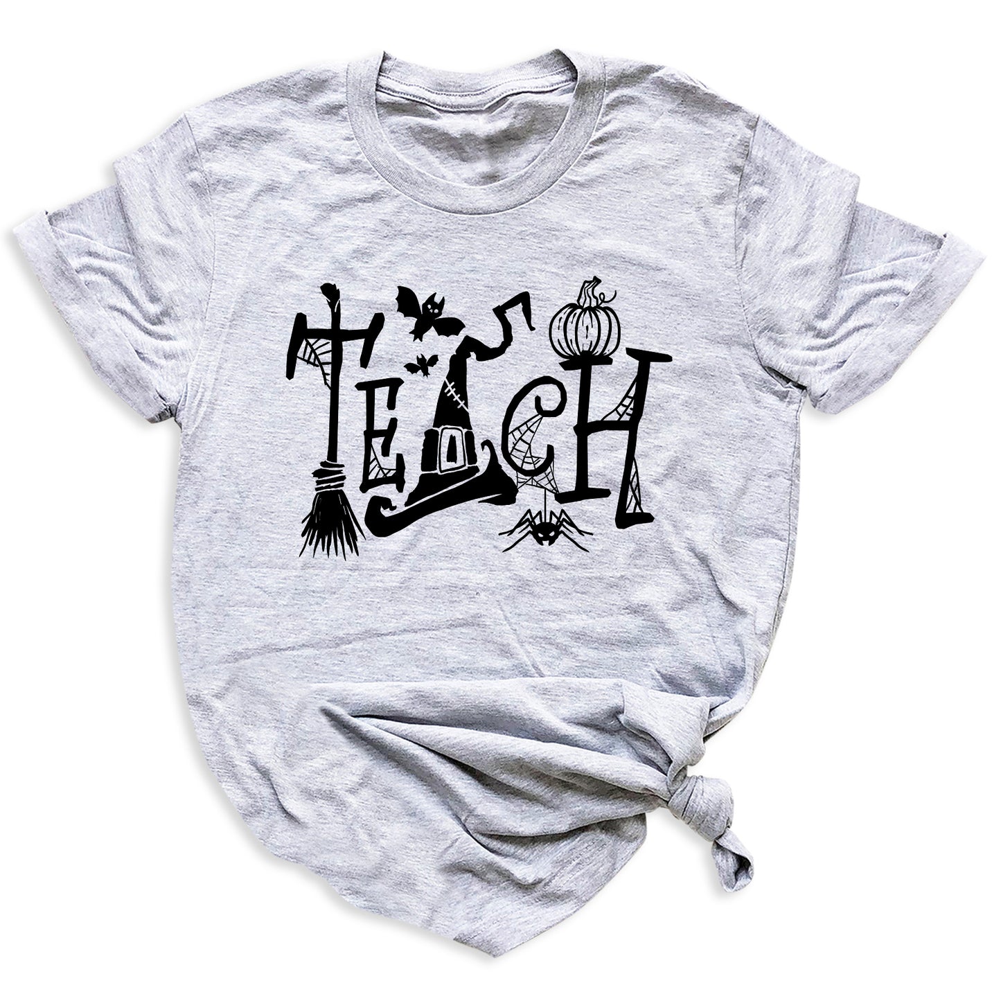 Halloween Teach T-Shirt – Cute Pumpkin School Shirt, Fall Teacher Tee for Spooky Season