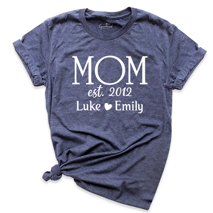 Mom est Personalized Kids Name Shirt